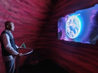 合肥瑤海靜安養親護養院帶長輩玩轉科技館，養老生活也能潮起來！