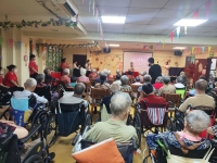 仲夏生日会暖爆全场！晚晴苑百岁寿星同庆福寿双全